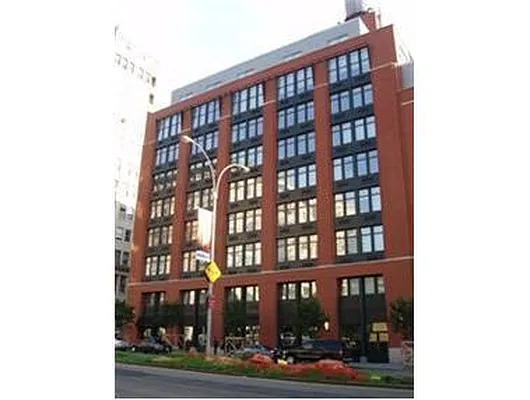 Rented by Douglas Elliman | media 19