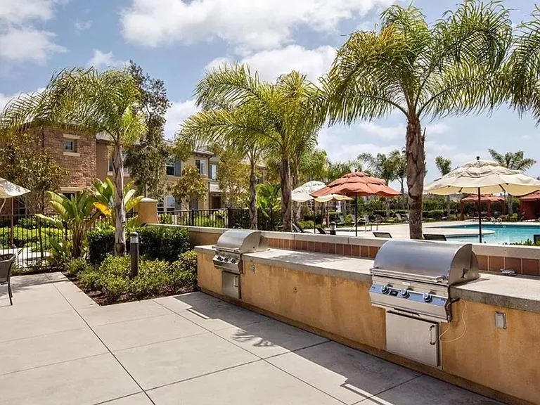 10620 Canyon Grv — Photo 3