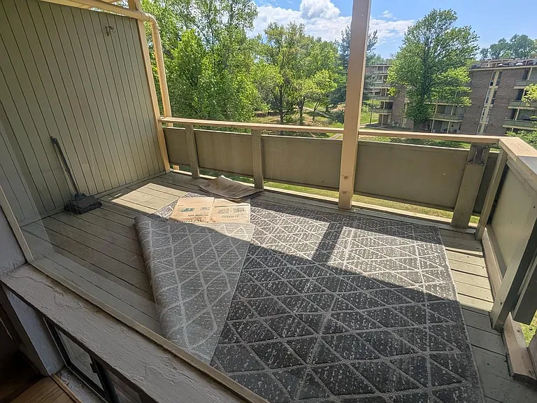 7103 Donnell Pl #D5 — Photo 5