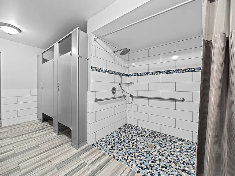 The Reserve at Prentiss Pointe Apartments in Harrison Township