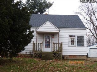 1294 Hazelwood Ave, Akron, OH