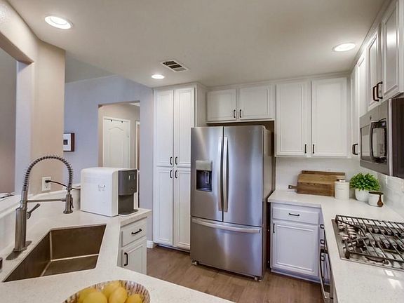 2nd image of 10464 Whitcomb Way Unit 173