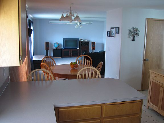 Eating bar, and Family Room