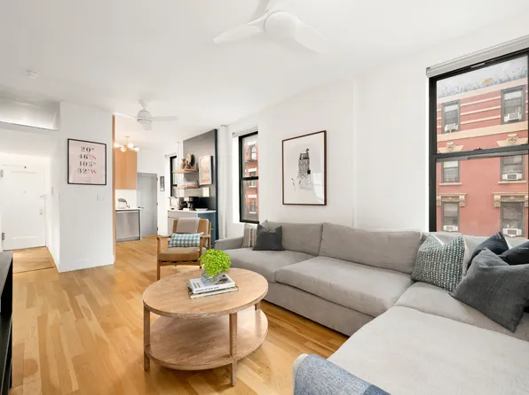 214 Mulberry Street image 2 of 10