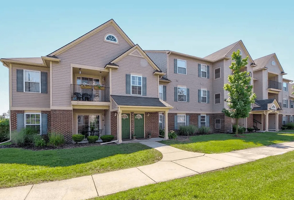 Stratford Place at Brownstown — Photo 2