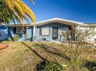 1042 Croydon Ln, Holiday, FL 34691