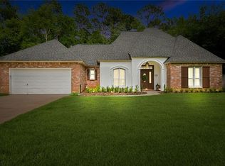 433 Westwood Dr, Mandeville, LA 70471