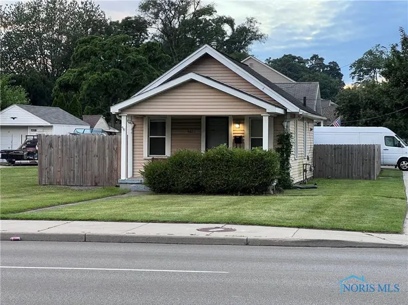 4623 Douglas Rd, Toledo, OH 43613