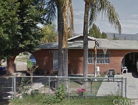 2nd image of 978 Esperanza St