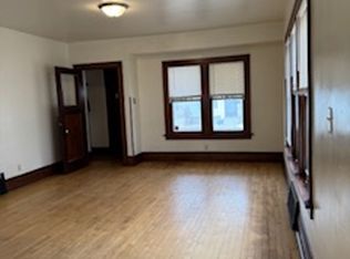 2465 W Concordia Ave, Milwaukee, WI 53206