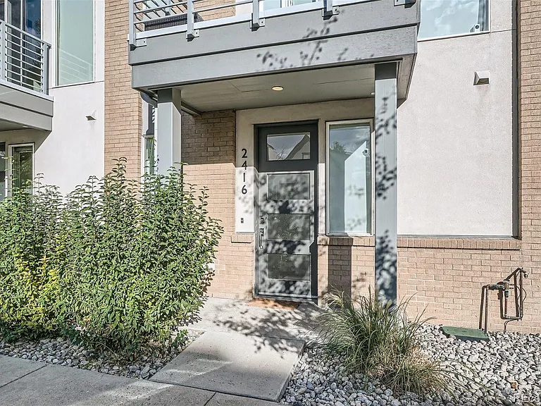 2416 Eliot St — Photo 4