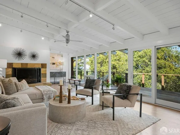 25 Siesta Ct, Portola Valley, CA 94028