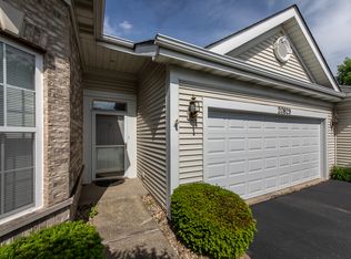 20809 W Chinaberry Ct, Plainfield, IL 60544