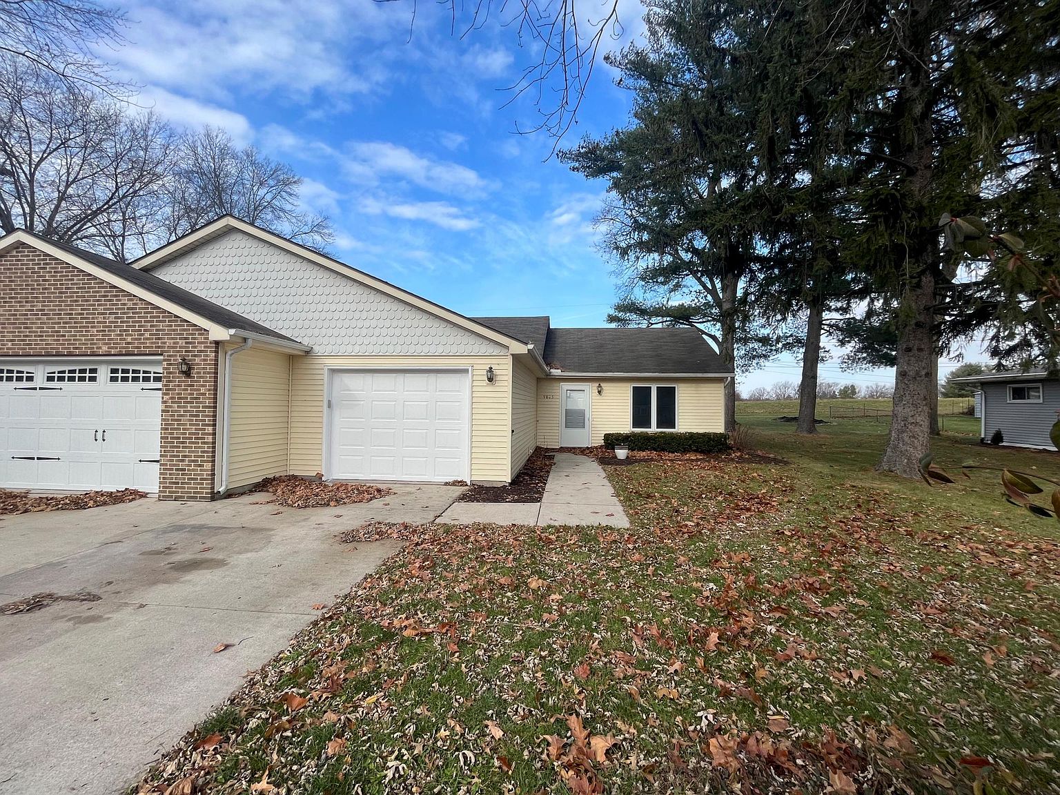 9825 Lake Shore Dr APT B, Leo, IN 46765 Zillow