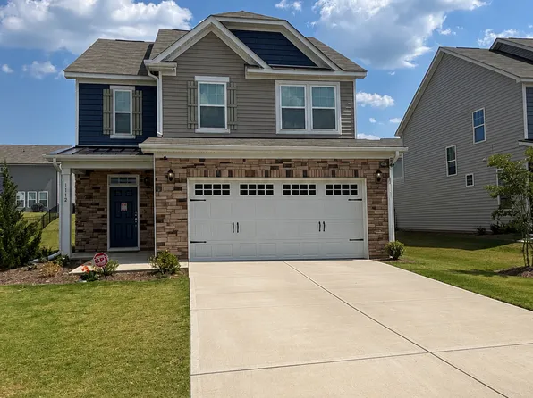 1112 Sidney Creek Dr, Zebulon, NC 27597