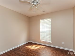 9016 Little Hampton Pl, Charlotte, NC 28215