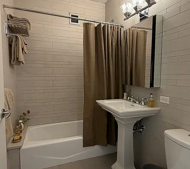 1510 Lexington Ave #6N — Photo 11