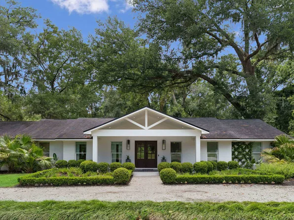 4909 Frederica Rd, Saint Simons Island, GA 31522
