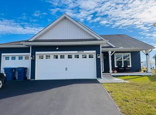 20554 Glade Ave, Lakeville, MN 55044
