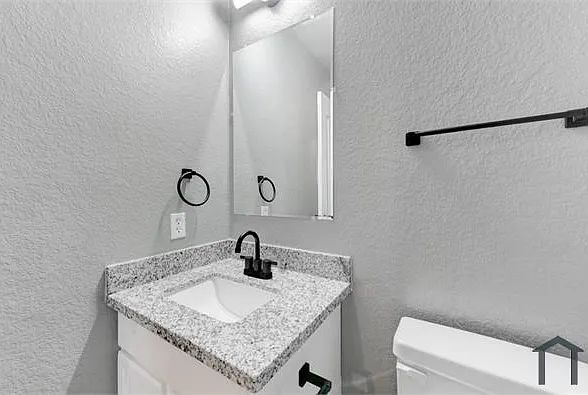 2321 Terrace Dr #D — Photo 5