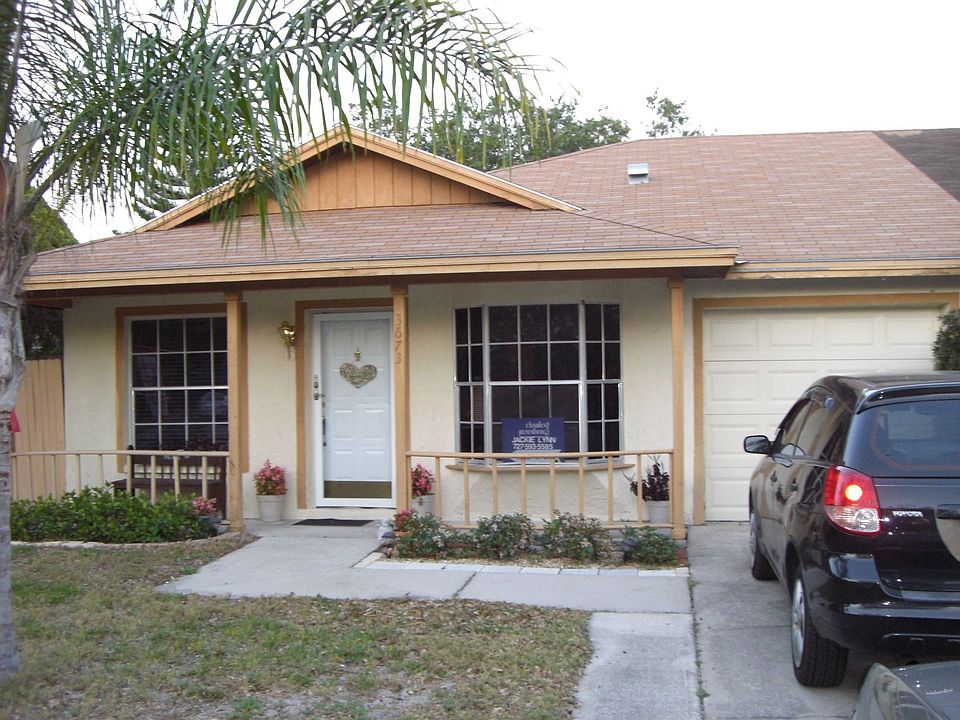 End Unit Villa attached to only 1 other unit