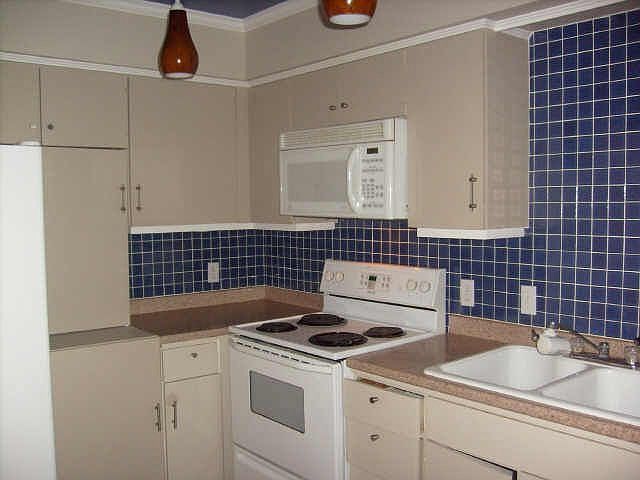 2nd image of 5041 Cedar Springs Rd APT 212