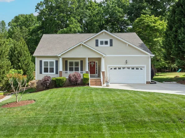 185 Briarwood Pl, Wake Forest, NC 27587