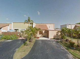 2211 SW 122nd Ct, Miami, FL 33175