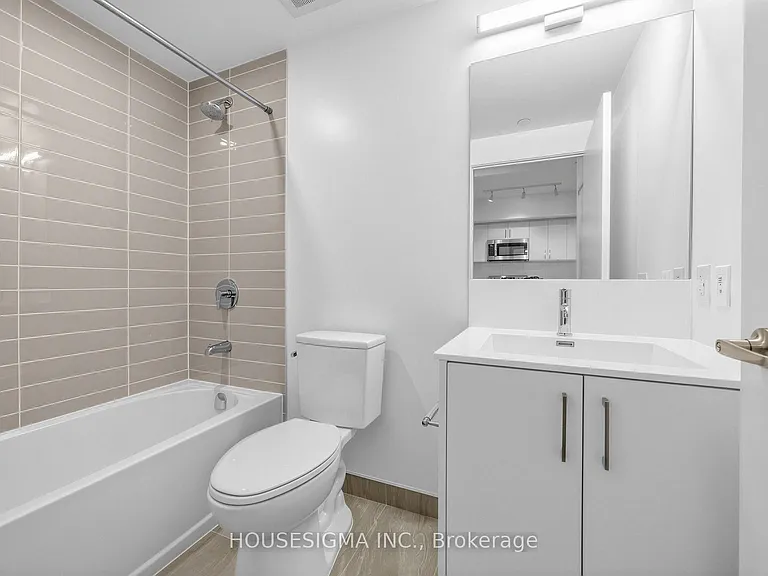 4010 Eglinton Ave W #407 — Photo 16