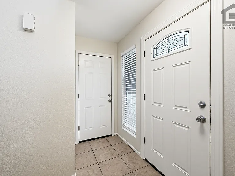 7202 W Corrine Dr — Photo 42