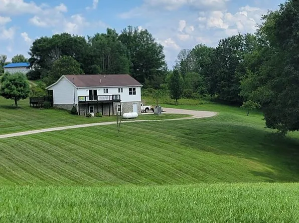 35607 Township Road 72, Frazeysburg, OH 43822