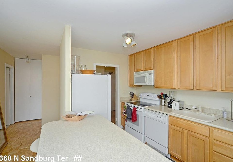 1st image of 1360 N Sandburg Ter APT 311