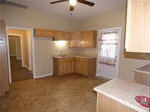 5109 Burgundy St — Photo 5