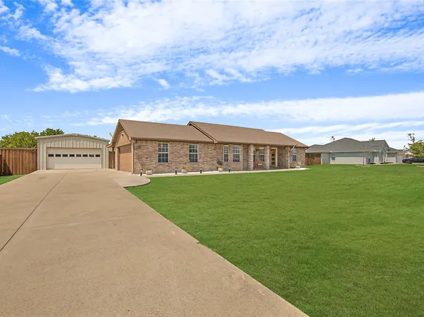 111 Brittany Dr, Fate, TX 75189