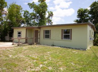 704 Bay Ave, Panama City, FL 32401