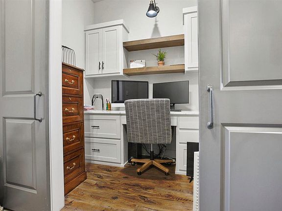4th image of 521 Avenue U