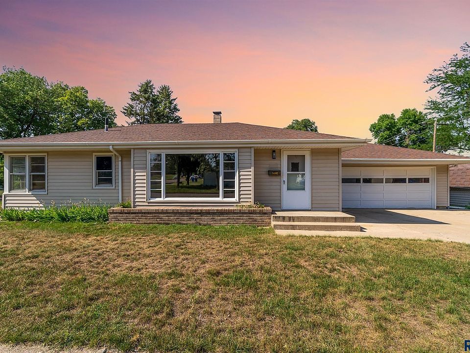 1400 E 18th St, Sioux Falls, SD 57104 Zillow