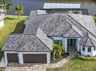 901 NW 33rd PL, CAPE CORAL, FL 33993