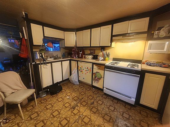 3rd image of 10364 Davison Rd Lot 20