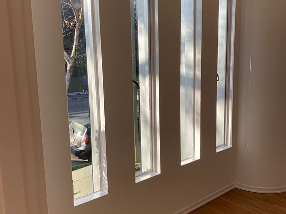 4th image of 520 N Rossmore Ave APT 101