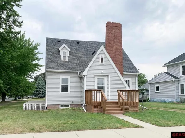 420 Park Ave, Gaylord, MN 55334