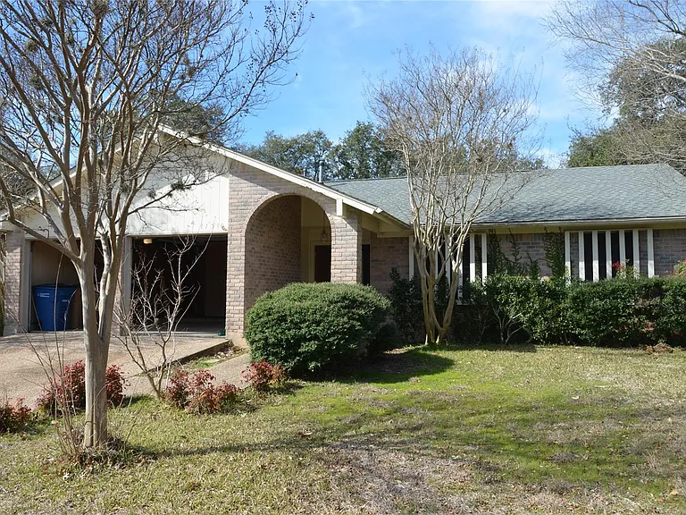 11510 Oak View Dr — Photo 1