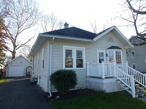 5th image of 412 June St