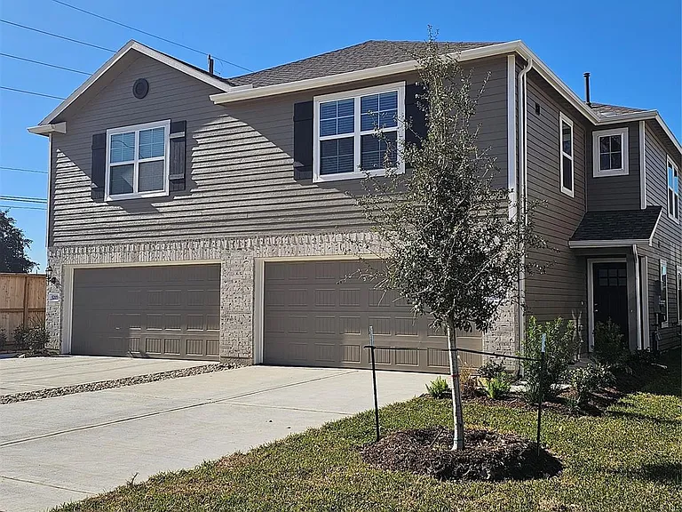5207 Shallowhurst Ln — Photo 3
