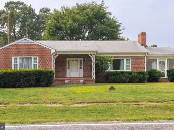 16023 Colonial Rd, Milford, VA 22514