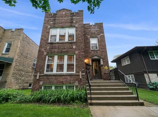 1026 Dewey Ave, Evanston, IL 60202