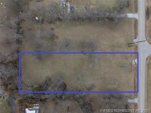 8495 E 15th St, Tulsa, OK 74112