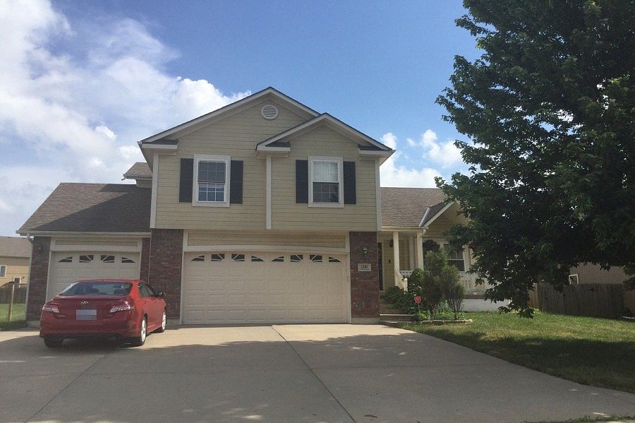 1201 NW Cedar Ln, Grain Valley, MO 64029 Zillow