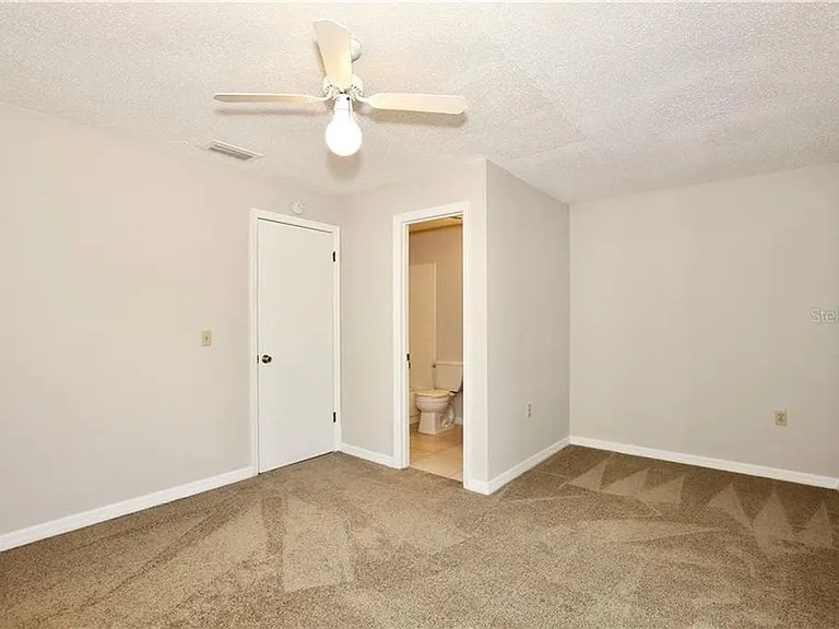 702 S Summerlin Ave #B — Photo 10