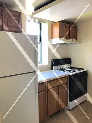 Rented by Juvi Real Estate LLC | media 18